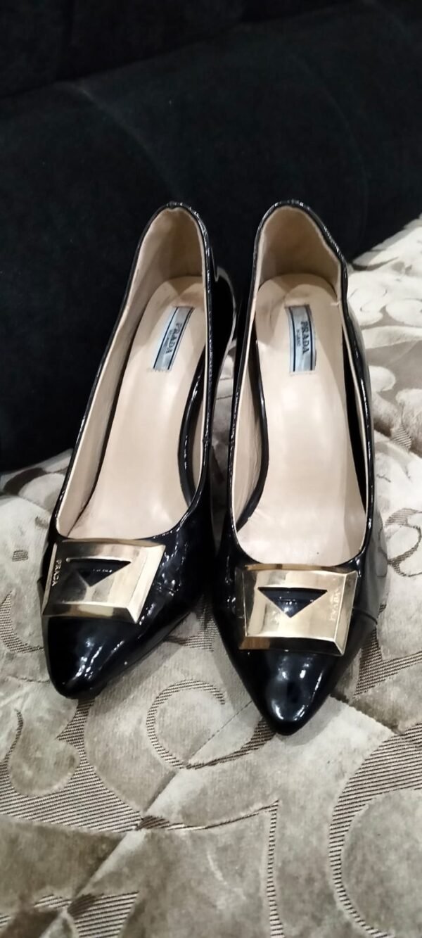 Orignal Prada Point Toe Pencil Heels UK Size 38 - Image 4